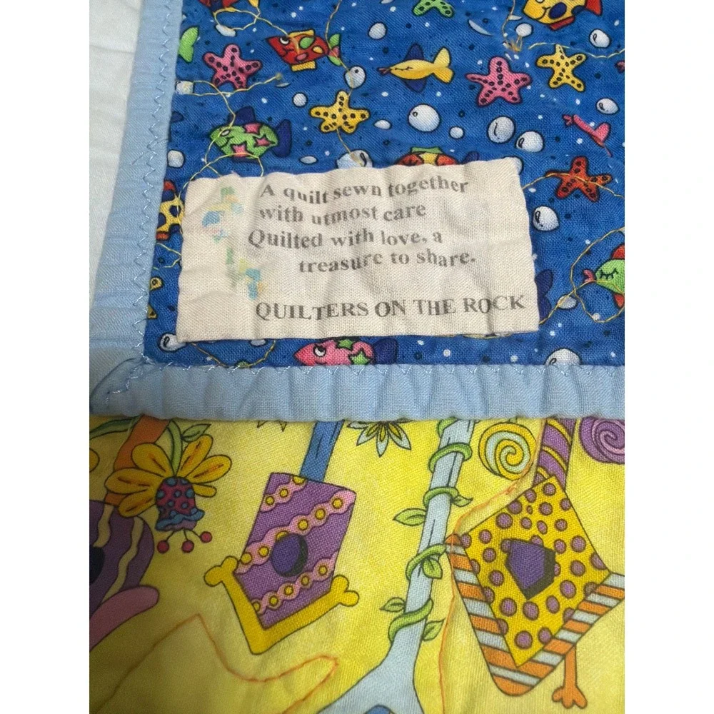 Quilters on the Rock Handcrafted Reversible Birdhouse and Fish Quilt